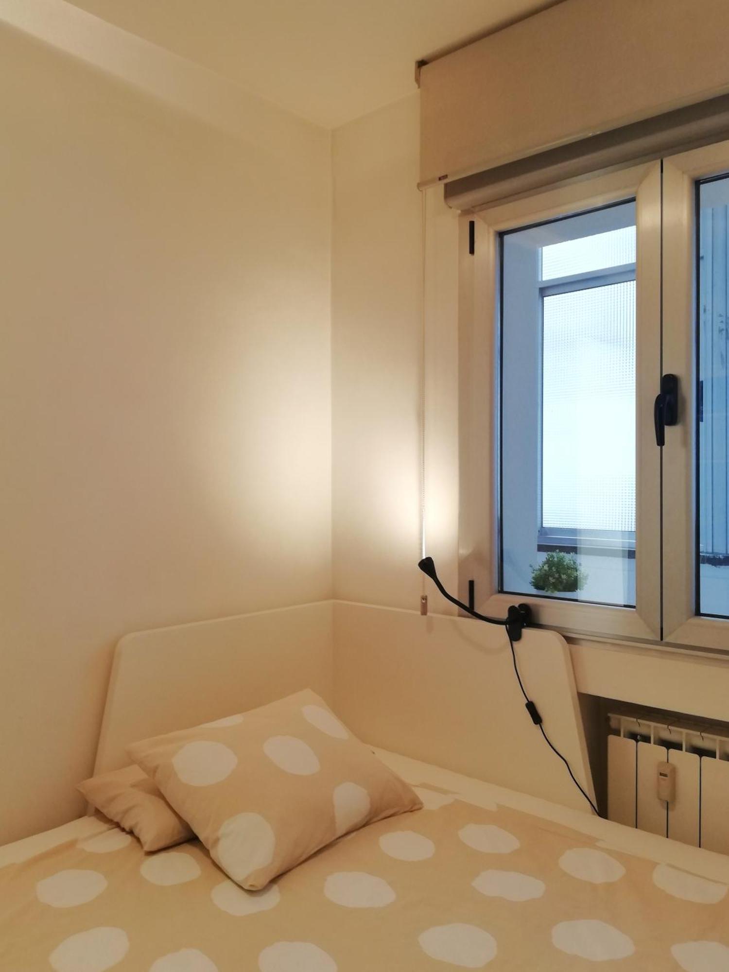 Surf And Art Apartment Parking Gratuito Oviedo Ngoại thất bức ảnh
